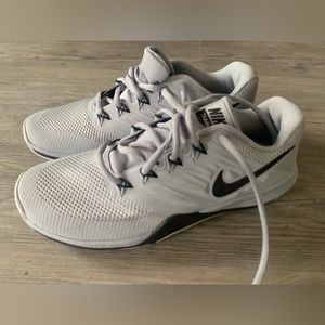 Nike Training Sneaker Size 7